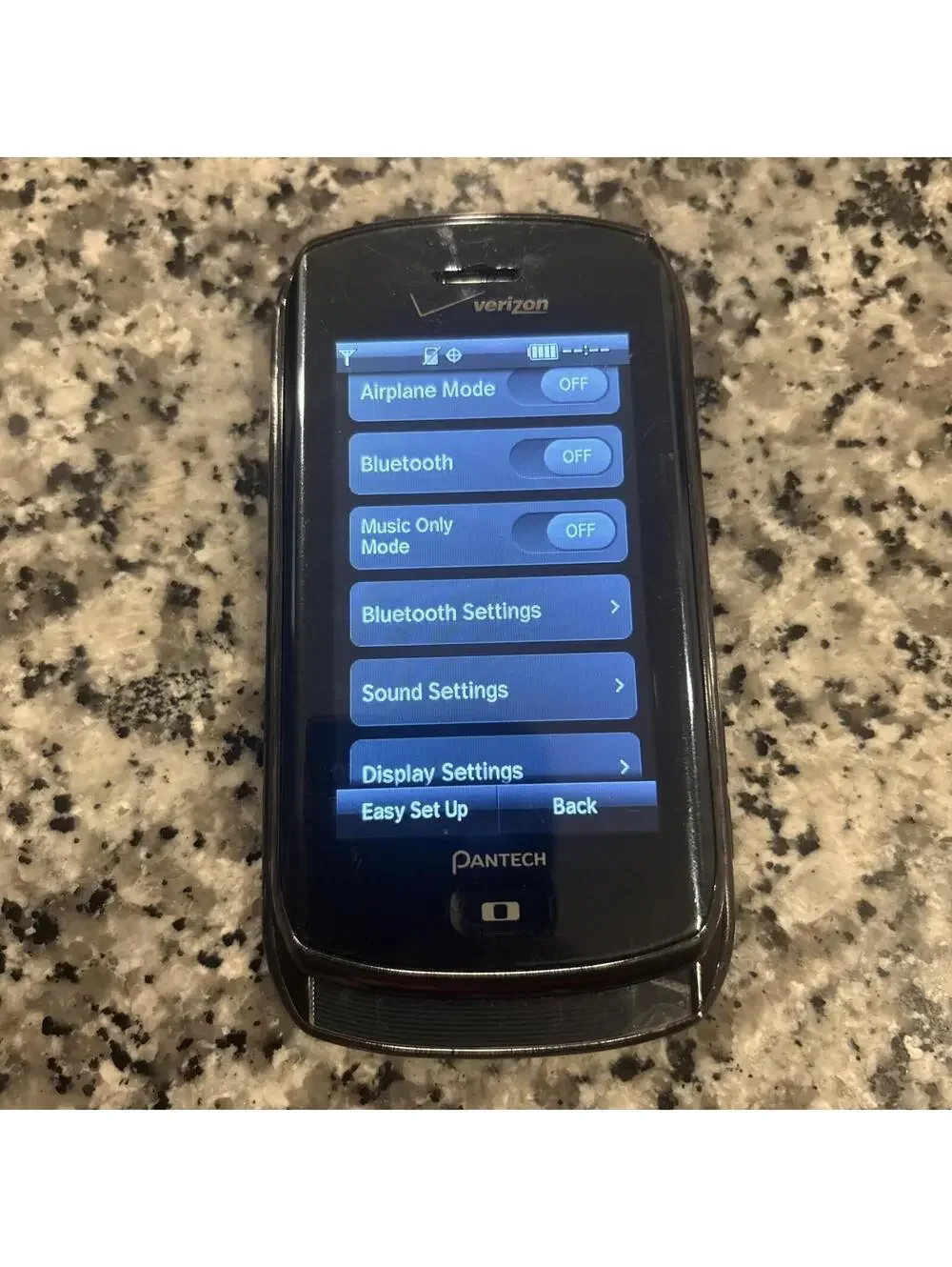 Pantech Verizon Wireless phone Model CDM899VM power on Collectors Item